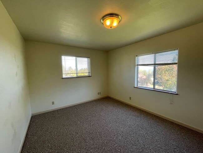 Building Photo - Charming 2-Bedroom Detached ADU in Myrtle ...