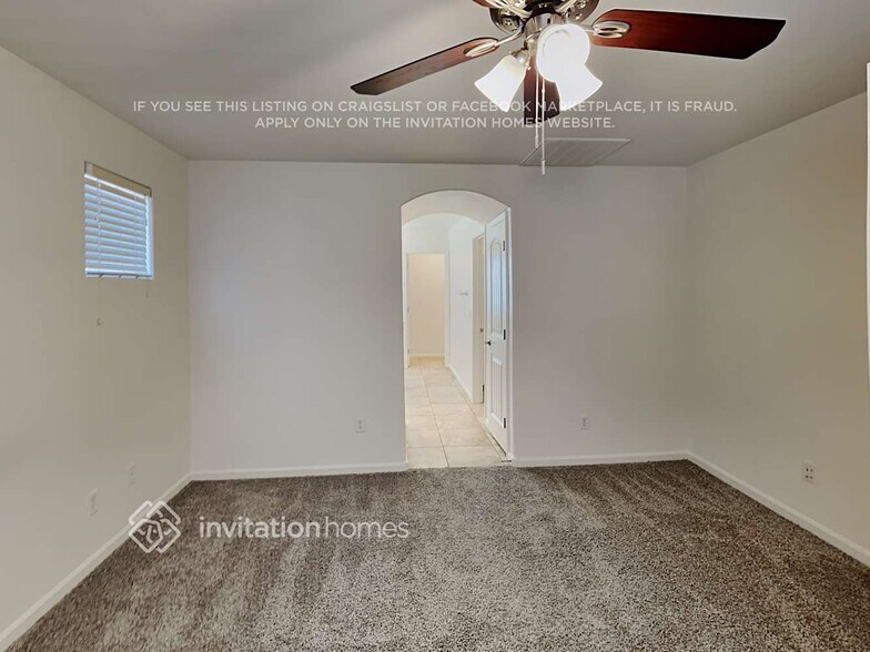 Building Photo - 1453 S Ponderosa Dr