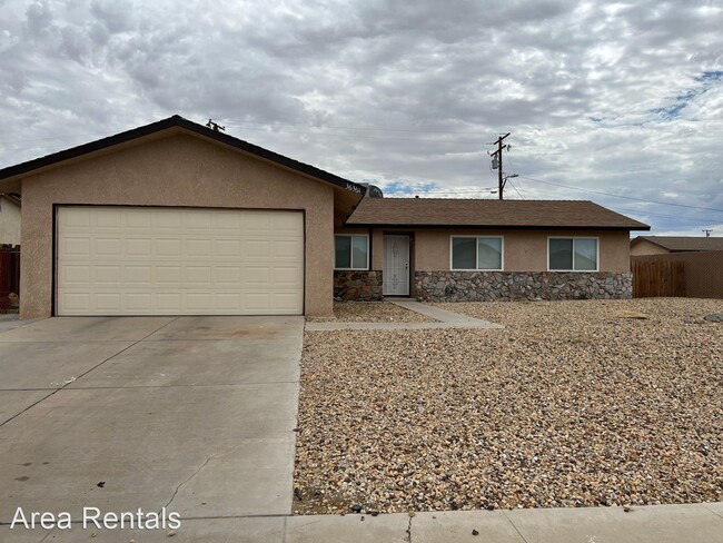 Primary Photo - 4 br, 2 bath House - 36361 OLEANDER PLACE