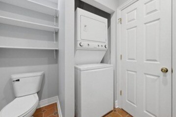 Building Photo - 4545 Lawndale Ave
