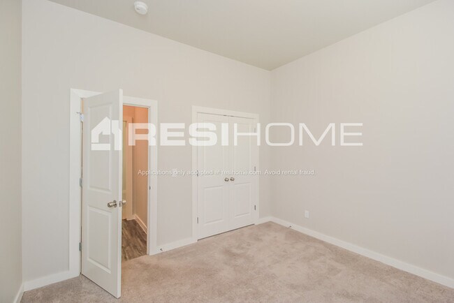 Building Photo - 8098 Brighton Ave