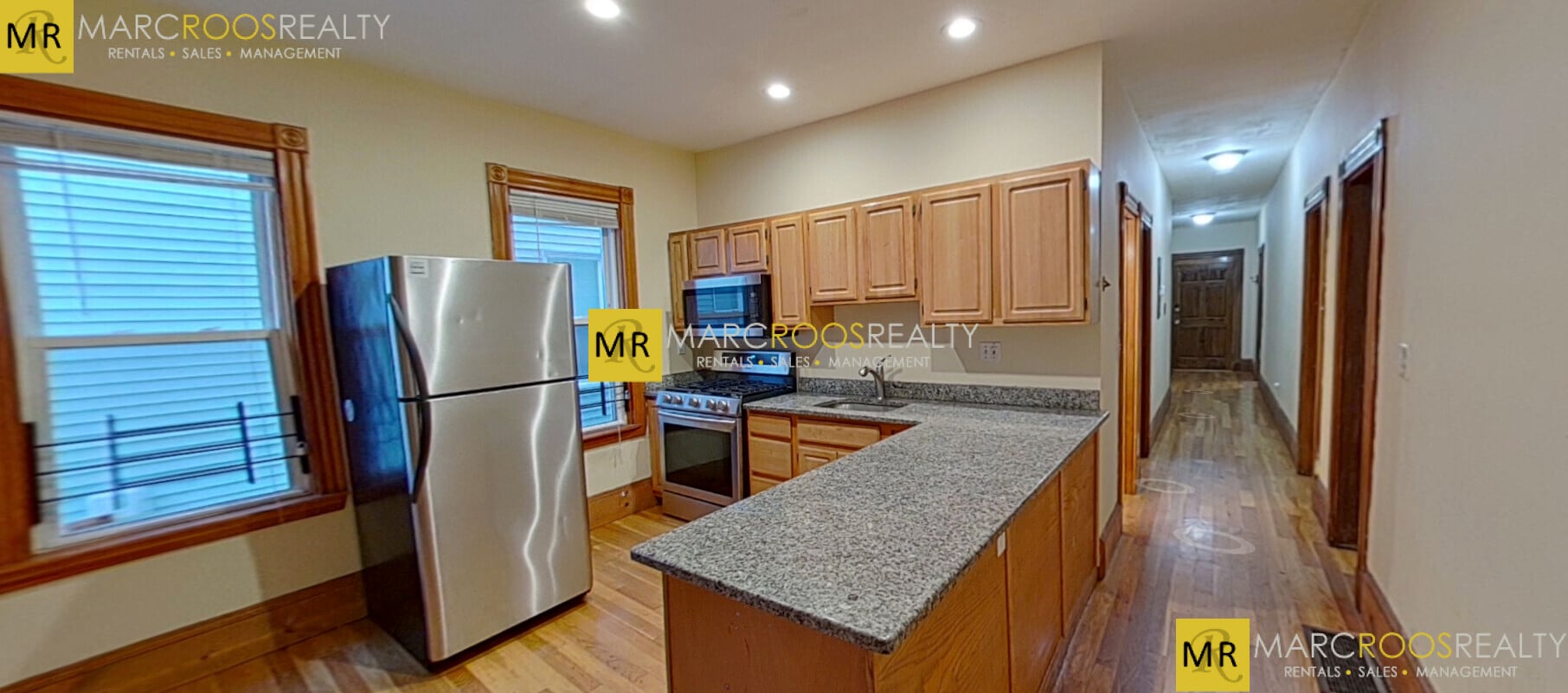 Building Photo - 6 Carmel St