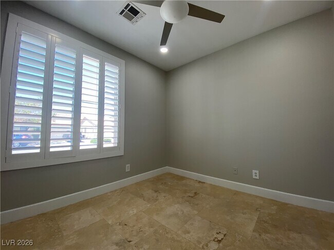 Building Photo - 7956 Skyline View Ct