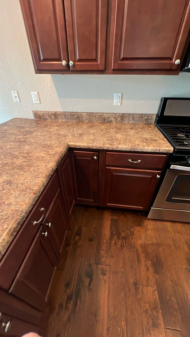 Building Photo - 4 bedrooms 2 bathrooms Duplex in Washington