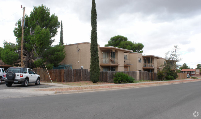 Building Photo - Alto Mesa Apartments