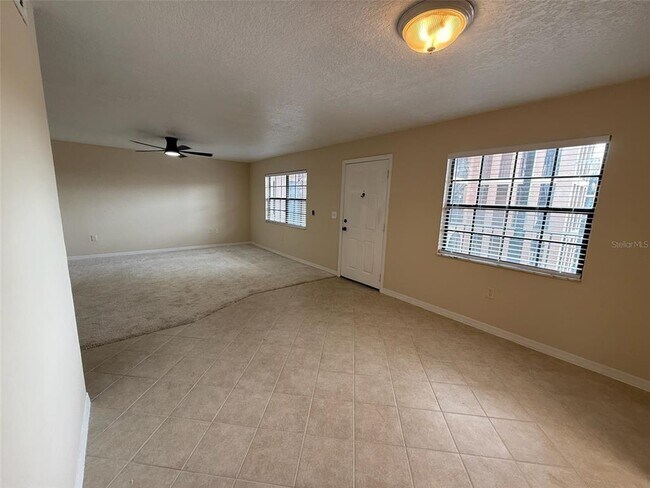 Building Photo - 6100 Gulfport Blvd S