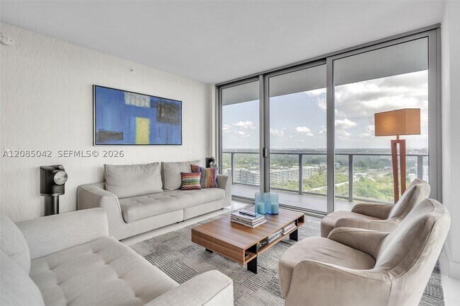 Building Photo - 16385 Biscayne Blvd