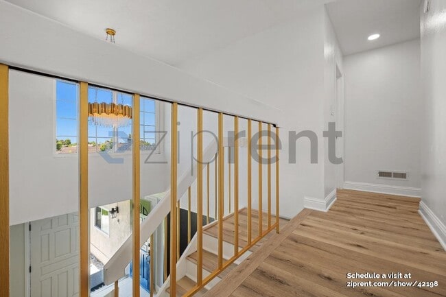 Building Photo - 4574 Ellen Way
