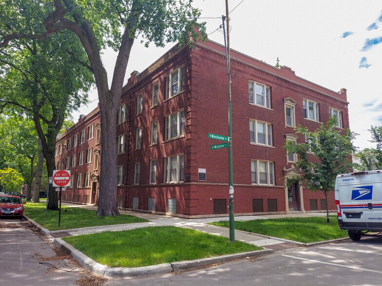 Building Photo - 1954 W Winona St