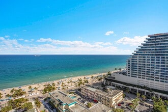 Building Photo - 153 N Seabreeze Blvd