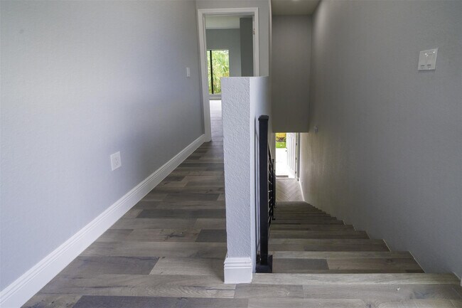 Building Photo - 333 NW 41st St