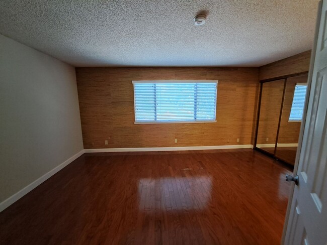 Building Photo - Living Large in North Vacaville - Rent inc...