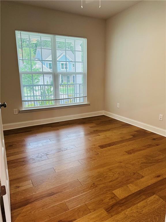 Building Photo - 4800 Sierra Creek Dr NE