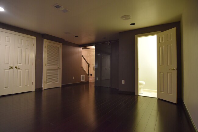 Building Photo - 3728 Huntley Meadows Ln