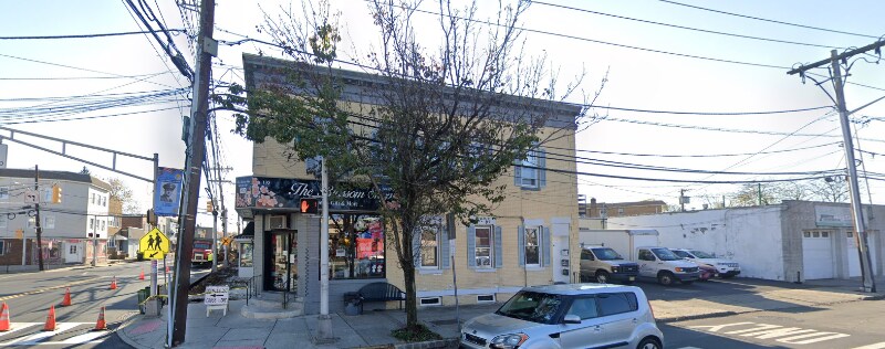 Building Photo - 105 Franklin St