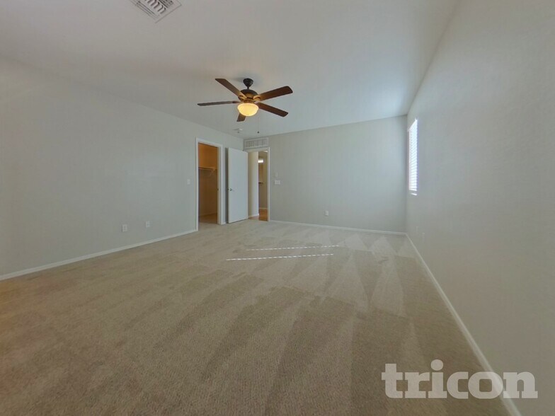 Building Photo - 7448 S Horizon Ct