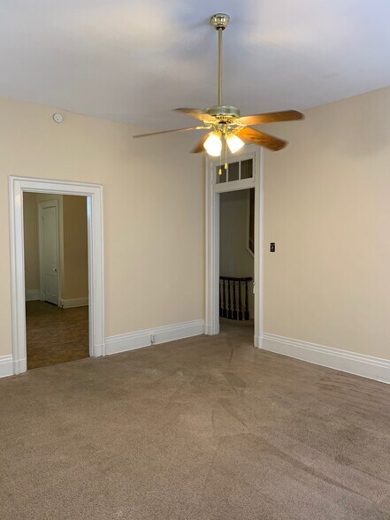 Building Photo - 2437 Ohio Ave