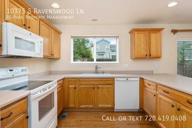 Building Photo - 10375 S Ravenswood Ln