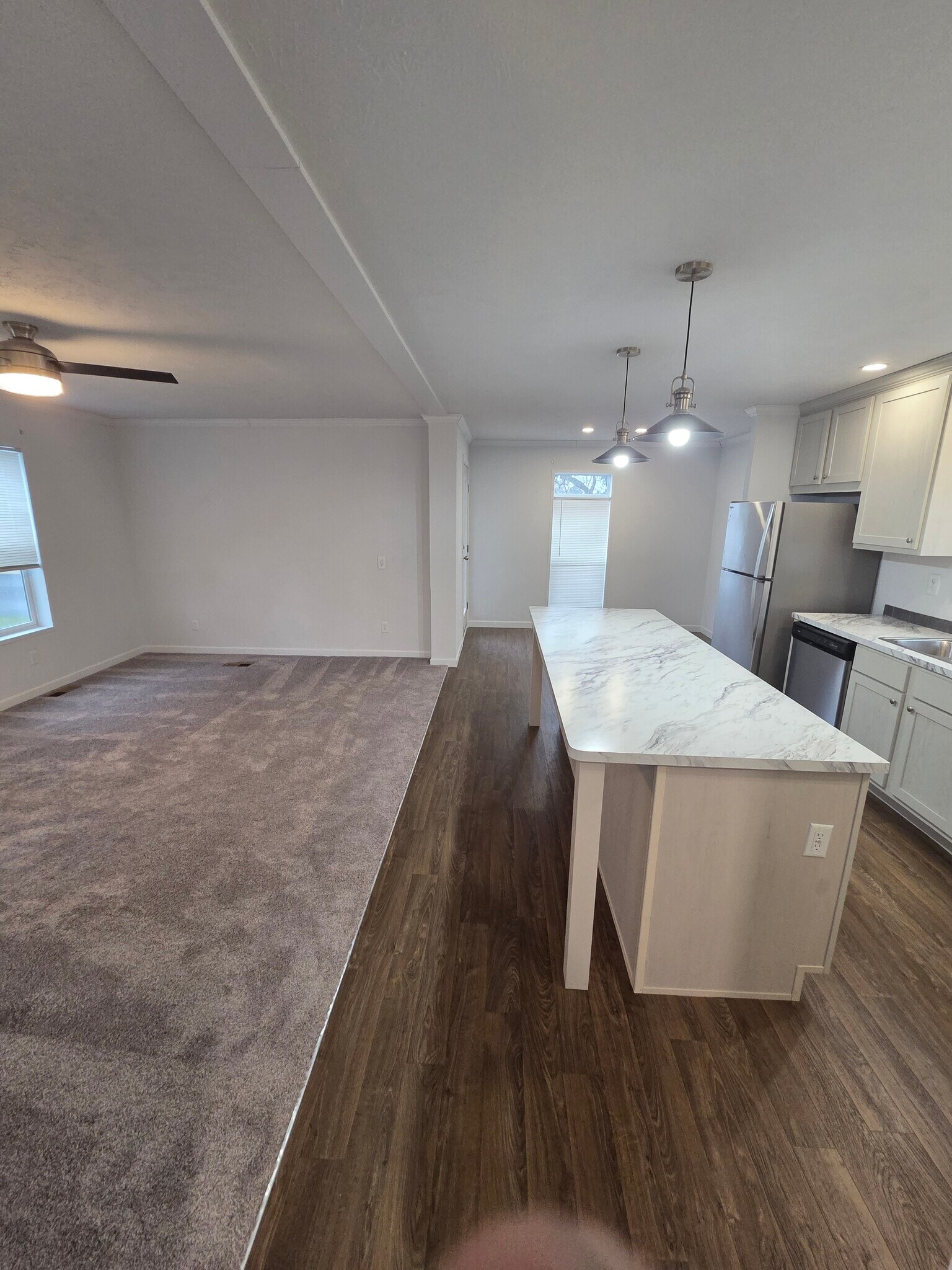 Building Photo - 55 Hickory Ln