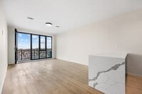 Building Photo - 15 West End Ave