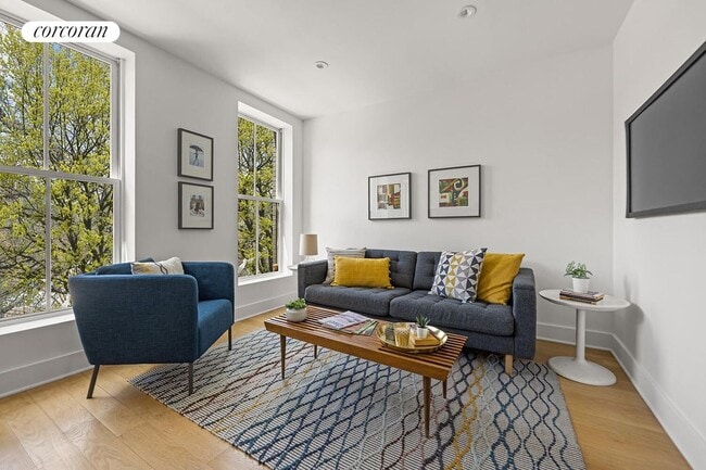 Primary Photo - 23 N Elliott Pl