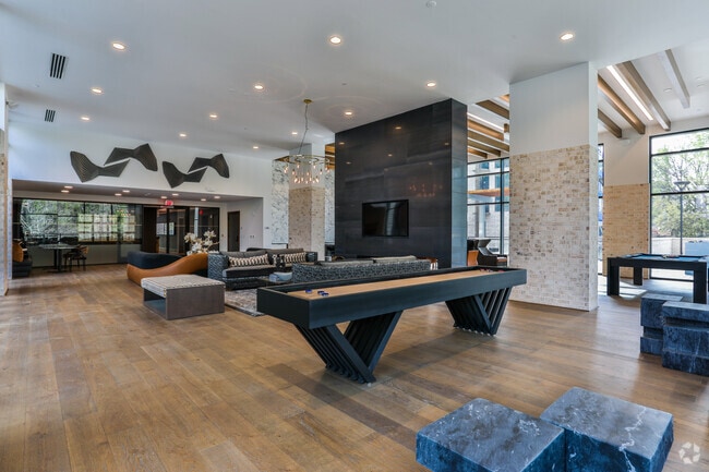 Residential Lounge - Camden Buckhead