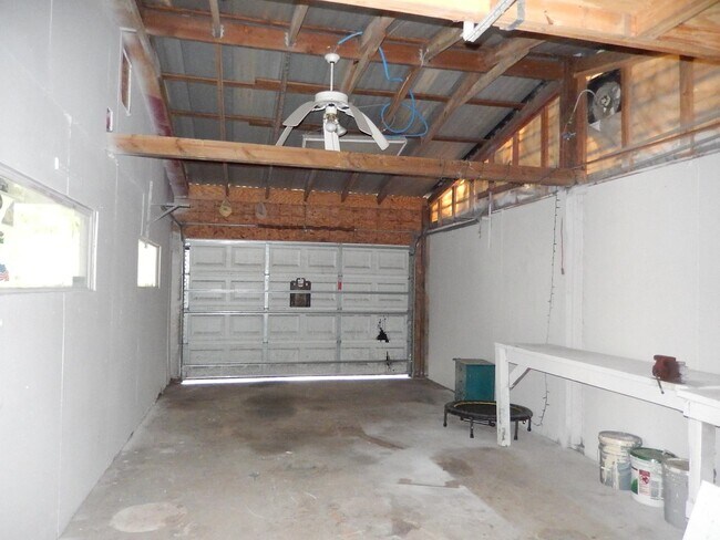 Building Photo - 2542 Rainey Allen Rd