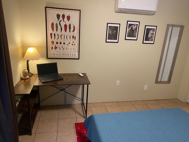 desk in second BR - 2013 Coal Pl SE