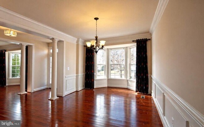 Building Photo - 15329 Colonel Tansill Ct