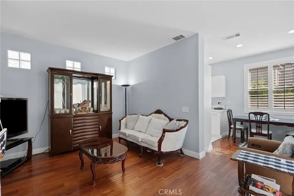 Building Photo - 27905 Crown Court Cir