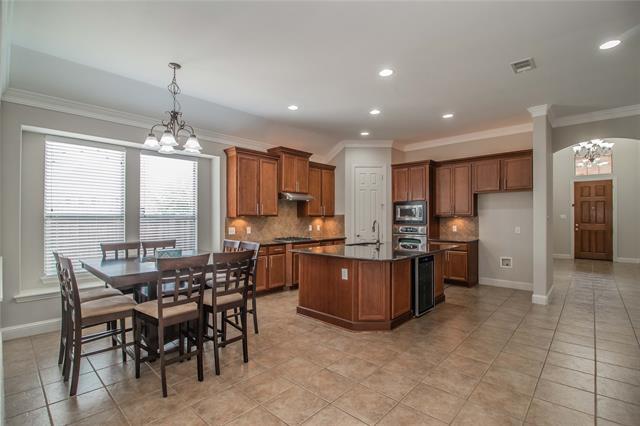 Building Photo - 4647 Phillip Dr