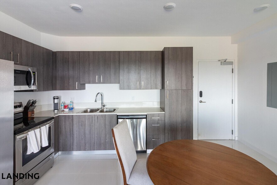 Building Photo - 25850 SW 140th Ct