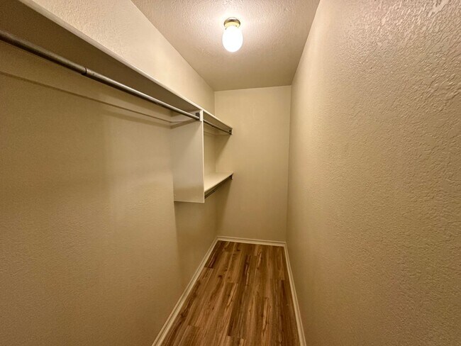 Building Photo - 3201 Conestoga Dr