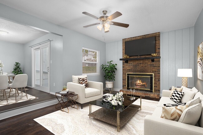 Building Photo - 642 NW Valleybrook Rd