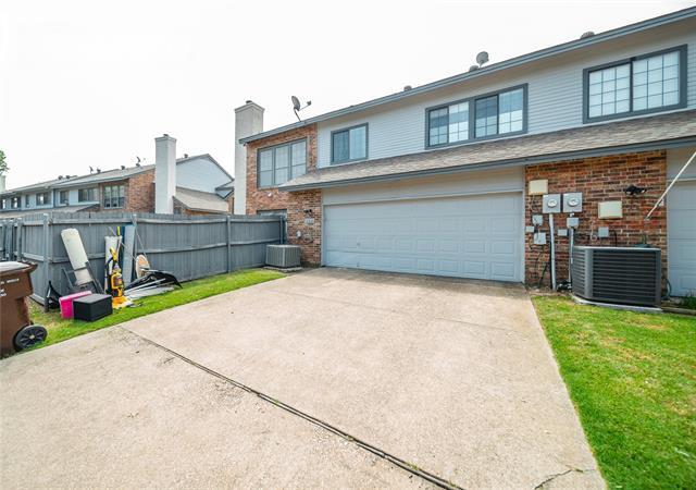 Building Photo - 3325 Devonshire Dr