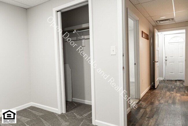 Building Photo - 17425 IN-37