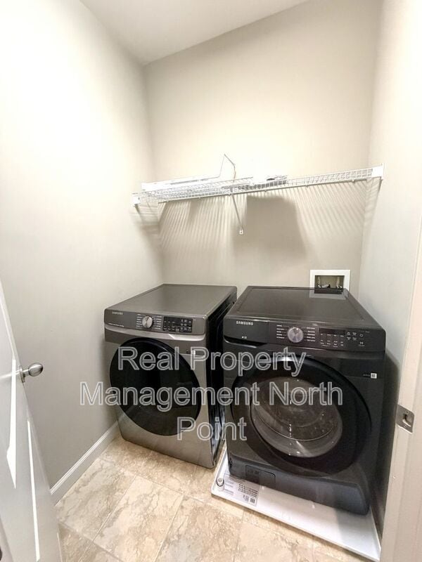 Building Photo - 3026 Eltham Pl