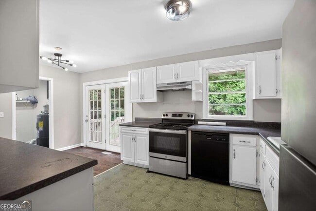 Building Photo - 7259 Mayfair Cir
