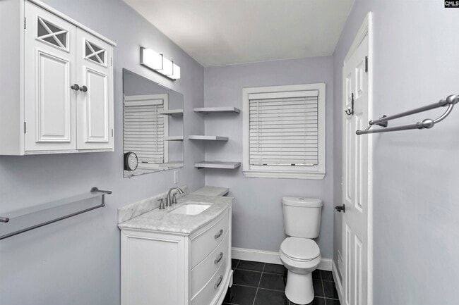 Building Photo - 1808 York Dr