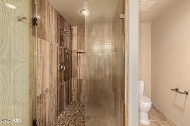 Building Photo - 8406 E Calle Buena Vista