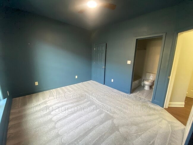 Building Photo - 3911 High Dove Way SW