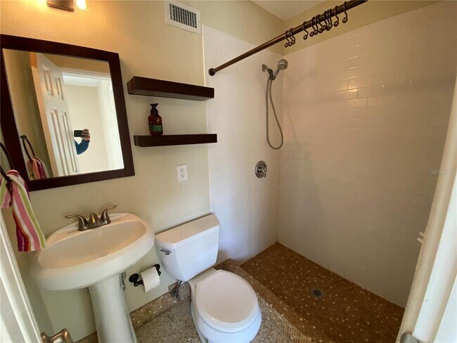 Building Photo - 4377 32nd Terrace N