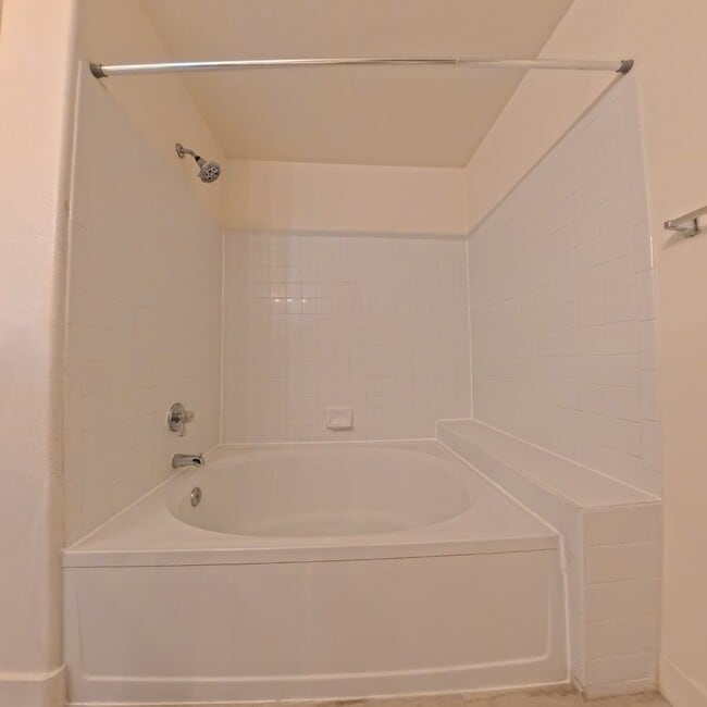 Building Photo - Upgraded 1 Bed 1 Bath Second-Story Condo at Opulence!
