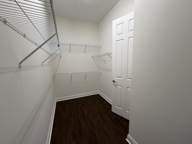 Building Photo - 2824 Bellarosa Circle