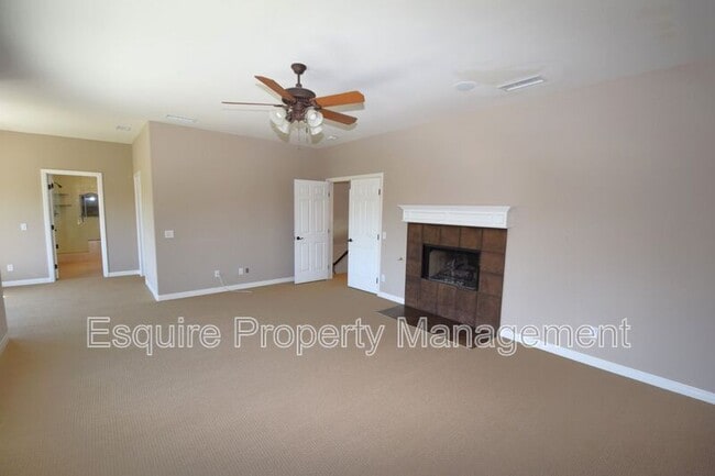 Building Photo - 1674 Bushgrove Ct