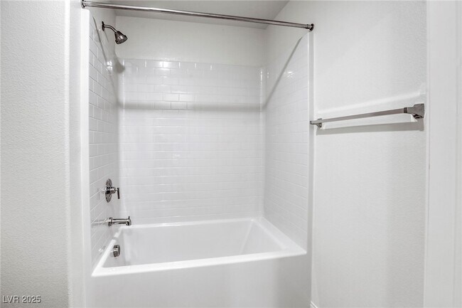 Building Photo - 4104 Agama St