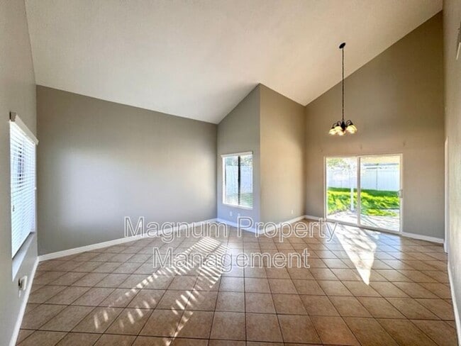 Building Photo - 24473 St Thomas Ave