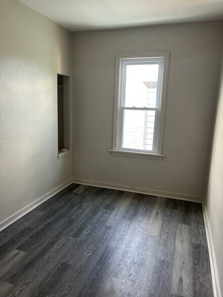 Bedroom - 30 Yoder St