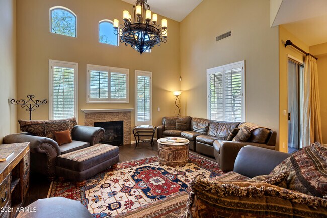 Building Photo - 20802 N Grayhawk Dr