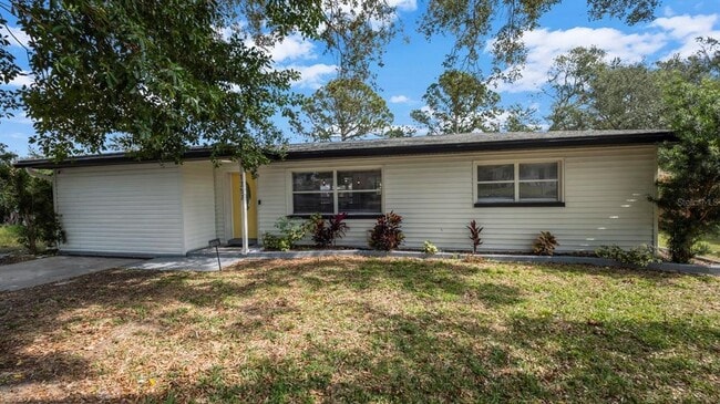 Primary Photo - 1357 S Betty Ln